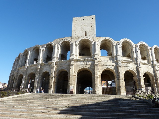 photographie de la ville de Arles